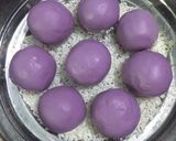 Hình bước làm 5 của món Xôi khúc lá cẩm biến tấu từ xôi khúc