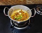 A picture of step 4 of High -Protein-Mung Bean Dry Sabzi.
