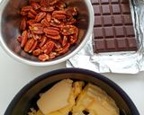 Une image de l'étape 1 de Brownie aux noix de pécan.