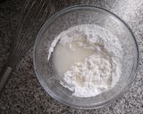 Foto del paso 1 de la receta: Glasé real para decorar cookies