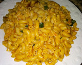 A picture of step 3 of Macaroni jollof.