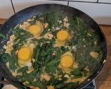 A picture of step 5 of Iranian style eggs with smoked mackerel.