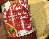 صورة لخطوة 2 من وصفة بيتزا مارغريتا (بالاجبان)