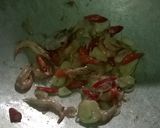 Foto langkah ke 2 dari resep Tumis Sawi Tauge dan Udang #pr_olahanudang.
