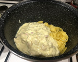 Foto del paso 9 de la receta: Tagliatelle en salsa de nata con pollo y bacon
