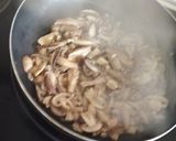 Foto del paso 4 de la receta: Risotto de Setas con huevo escalfado