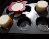 A picture of step 10 of Mango Panna Cotta.
