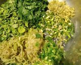 મેથી-પાલકના ભજીયા(Methi palak pakoda recipe in Gujarati) રેસીપી સ્ટેપ1ફોટો