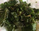 รูปขั้นตอนการทำที่ 4 ของ กระเพรากรอบไก่ไข่พระอาทิตย์