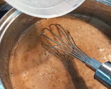 Foto del paso 6 de la receta: Tarta 3 chocolates con base de galleta y turrón 🍫🥄🍫