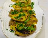 A picture of step 6 of Italian Smashed Potato.
