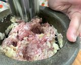 รูปขั้นตอนการทำที่ 2 ของ แหนมหมู