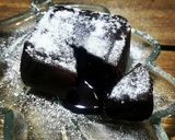 Foto langkah ke 9 dari resep Chocolate Lava Cake.