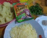 Foto langkah ke 2 dari resep Stick kentang keju corned#bikinramadanberkesan.