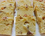 A picture of step 5 of Almond Vanilla Cake.