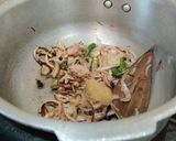 A picture of step 4 of Tomato Rice in Cooker.
