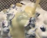 A picture of step 3 of Seasonal creamy fruit salad.