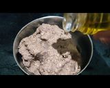 A picture of step 4 of Ragi rotti.