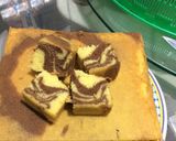 Foto langkah ke 19 dari resep Zebra cake (enak banget deh).