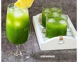 Foto langkah ke 4 dari resep Pineapple Green Juice.