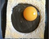 Foto langkah ke 2 dari resep Roti Tawar Telur Ceplok.