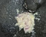 Foto langkah ke 2 dari resep Ayam Suwir Daun Jeruk.
