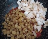 Foto langkah ke 4 dari resep Sambal Goreng Kentang.