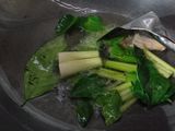 Nasi bakar ayam suwir kemangi