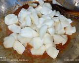 Foto del paso 3 de la receta: Suquet de rodaballo salvaje y gambas rojas