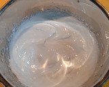 Foto del paso 1 de la receta: Bizcocho de yogur de limón