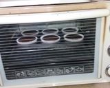 A picture of step 4 of Chocolate Cup Cakes.