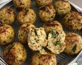A picture of step 5 of Chicken Malai Kofta with White Gravy.