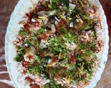 A picture of step 4 of Dahi bada mixed chat papri.