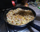 Foto del paso 4 de la receta: Arroz estilo chino (tres delicias) en 18 minutos