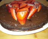 Foto del paso 12 de la receta Bizcocho tradicional con fresas y chocolate (San Valentín)