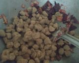A picture of step 2 of Beetroot soyabean rice.