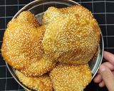 A picture of step 5 of Simple Homemade Puffy Fried Bread.