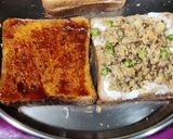 A picture of step 3 of Cheesy Sandwich with potato and green peas filling.