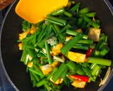 Foto langkah ke 4 dari resep Tumis Bunga Bawang.