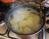Foto del paso 1 de la receta: Patatas asadas especiales