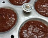A picture of step 7 of Chocolate Idli Cake.