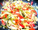 Foto del paso 4 de la receta: Tallarines Thai al wok