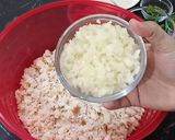 A picture of step 1 of Bread Seekh Kebab.