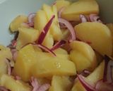 Rántott csirkemáj majonézes burgonyasalátával recept fázis 6 fotója