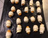 Une image de l'étape 4 de Feuilletés roulés aux saucisses cocktail et moutarde douce.