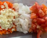 รูปขั้นตอนการทำที่ 1 ของ สปาเก็ตตี้หมูก้อนซอสมะเขือเทศ