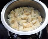 A picture of step 1 of Baby corn Manchurian.