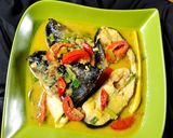 Foto langkah ke 5 dari resep Ikan Patin Bumbu Kuning.