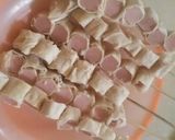 Foto langkah ke 1 dari resep Sosis Gulung Lumpia.
