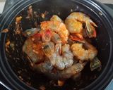 Hình bước làm 2 của món Tôm sốt cay